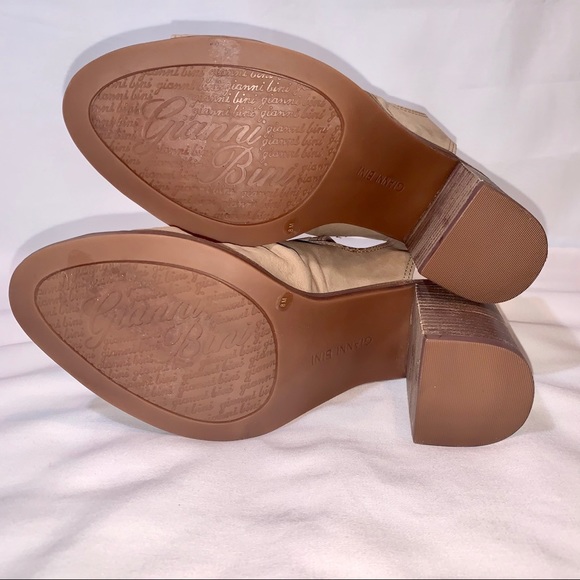 Gianni Bini Marowette Peep Toe Block Heel Bootie - Picture 6 of 7